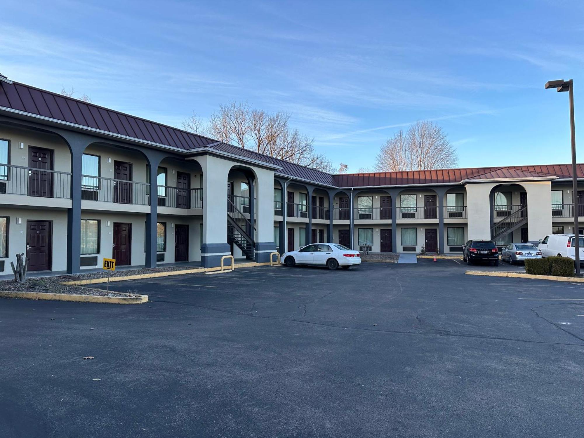 Quality Inn Ashland Bagian luar foto